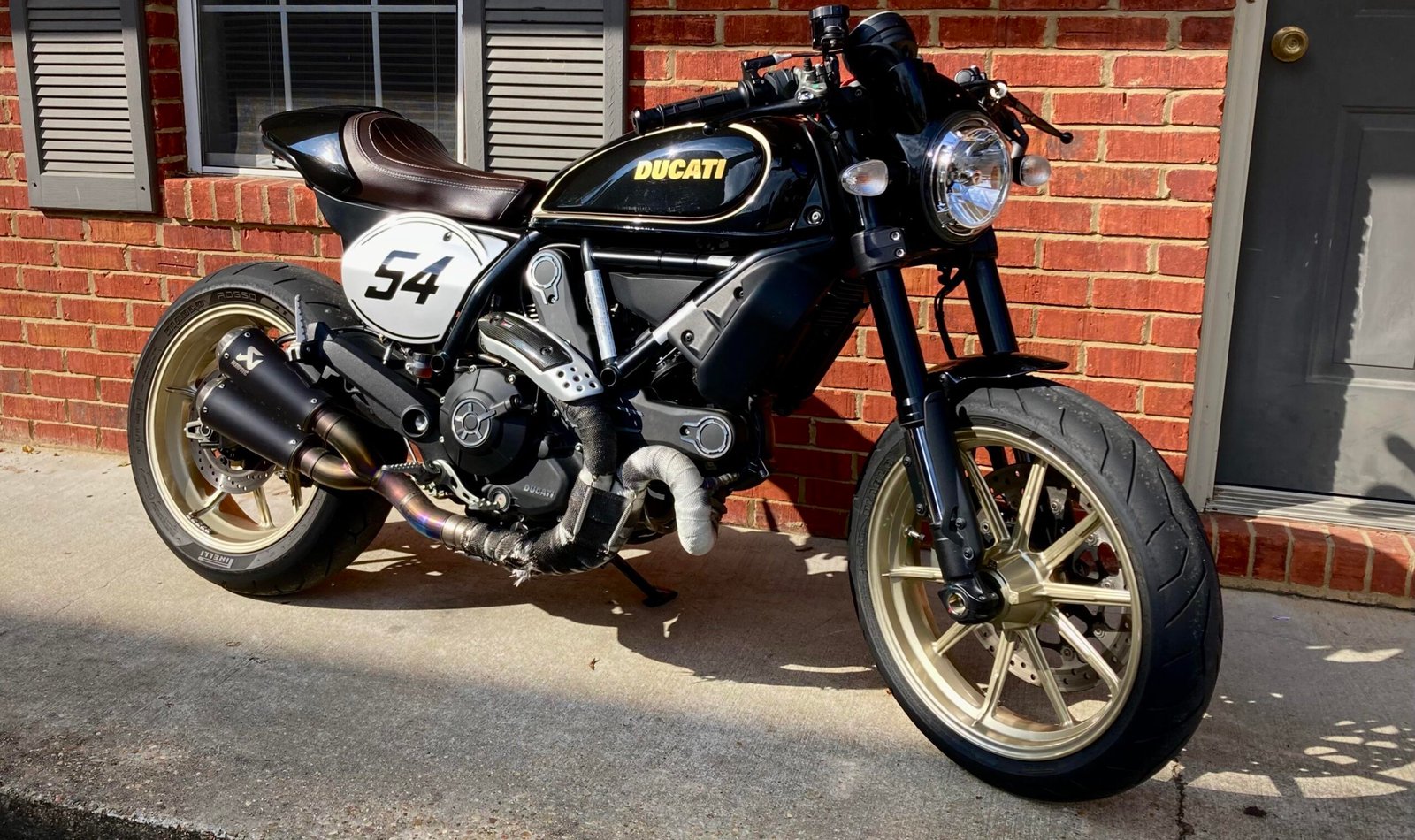 The Ultimate Guide to Ducati Cafe Racer: A Style Icon on Two Wheels